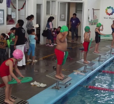 cómo abrir una escuela de natación